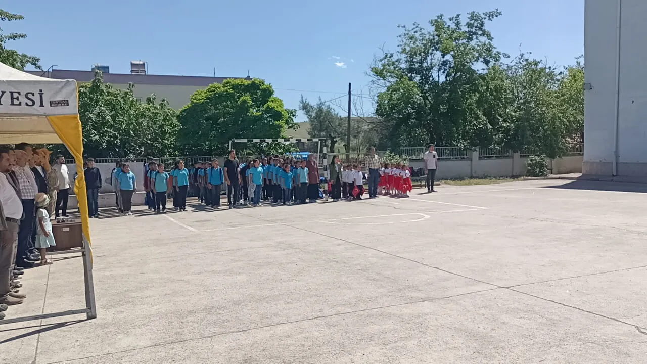 Gaziantep Nurdağı İncirli Ortaokulu’nda Şehit Tuğba UZDİLLİ Kütüphanesi Açılışı