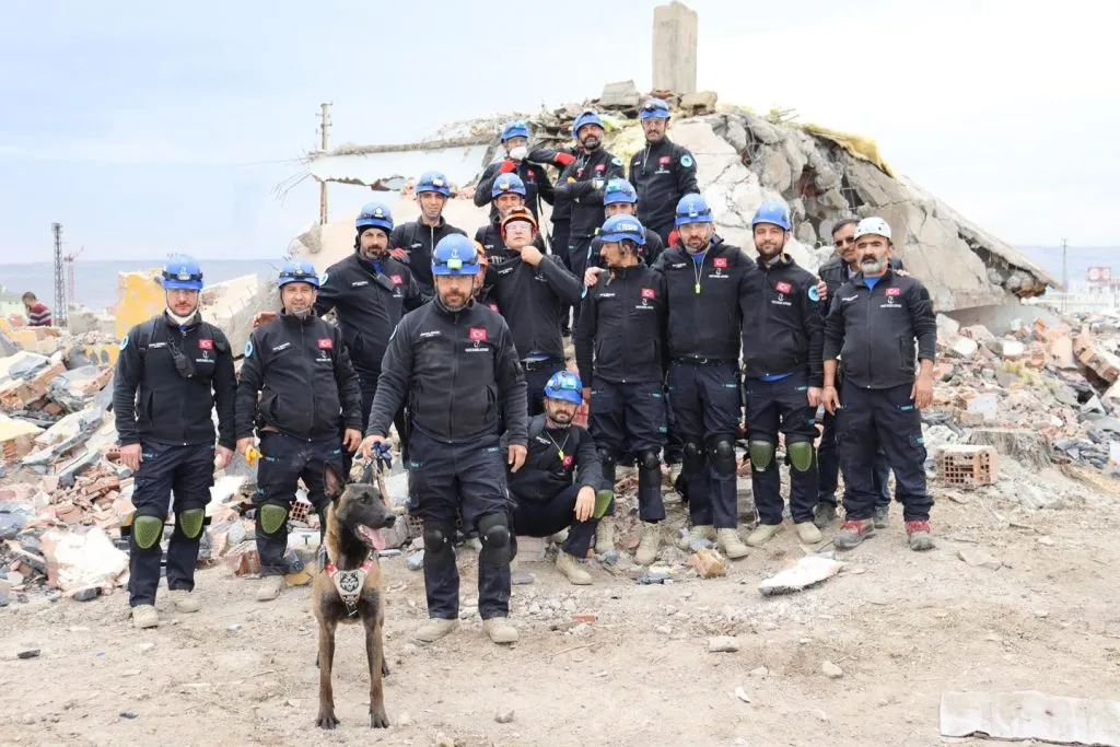 Kayseri Arama Kurtarma Ekibimiz Akreditasyon Sınavını Başarıyla Tamamladı