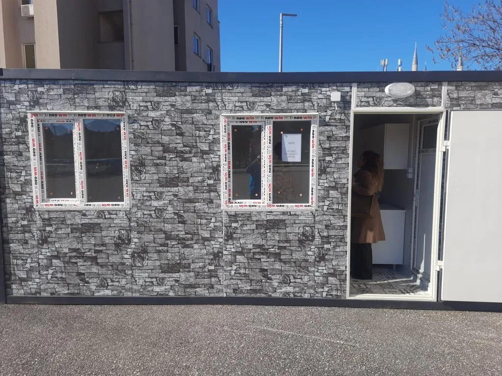 Yesevi Hareketi olarak Ordu Temsilciliğimiz Adıyaman’ın Gölbaşı ilçesinde kurulacak olan Ordu Evine konteyner ücretini yatırdı. En kısa sürede konteyner bölgede kurulacaktır.