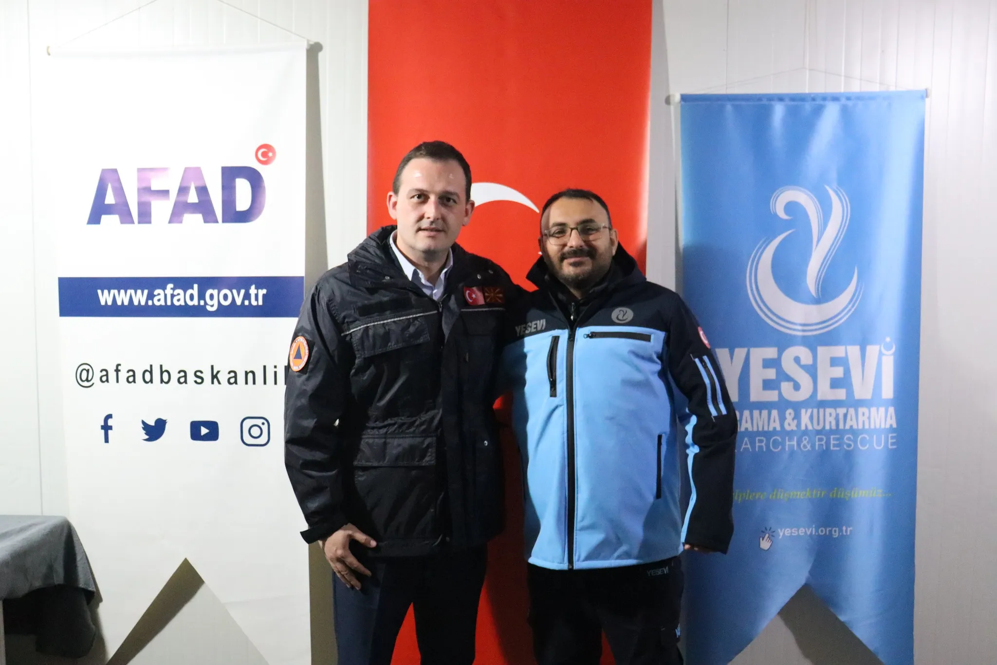 Genel Başkanımız ve Yöneticilerimiz Kayseri Valisi Gökmen ÇİÇEK'i Ziyaret Etti