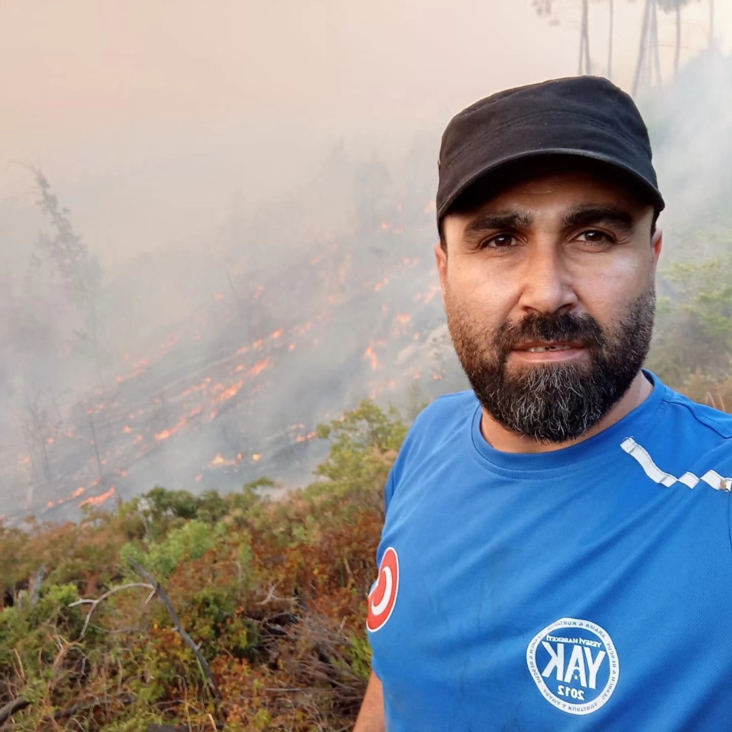 Yesevi Arama Kurtarma Suriye Ekibi, Bayırbucak’taki Yangına Müdahale Ediyor