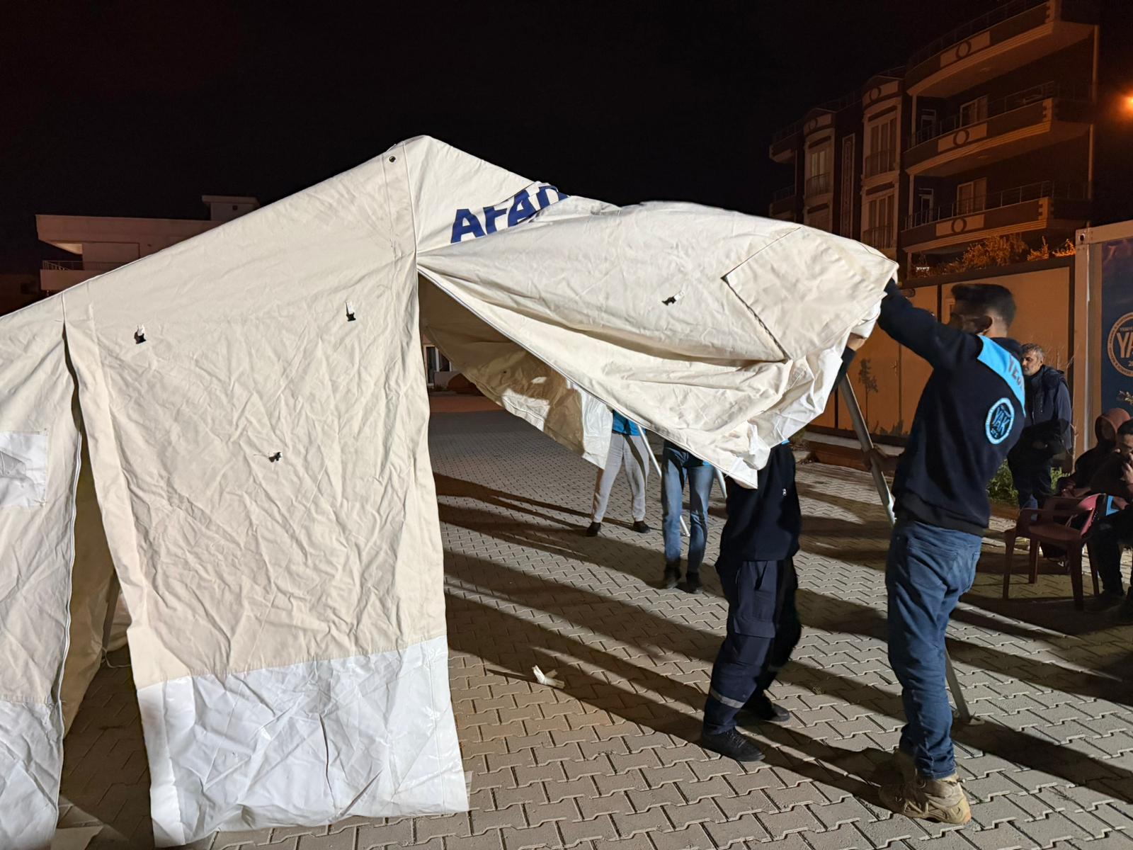 Yesevi Hareketi Genel Merkezi’nden Adıyaman Şubesi’ne Ziyaret ve Başarı Belgesi Takdimi