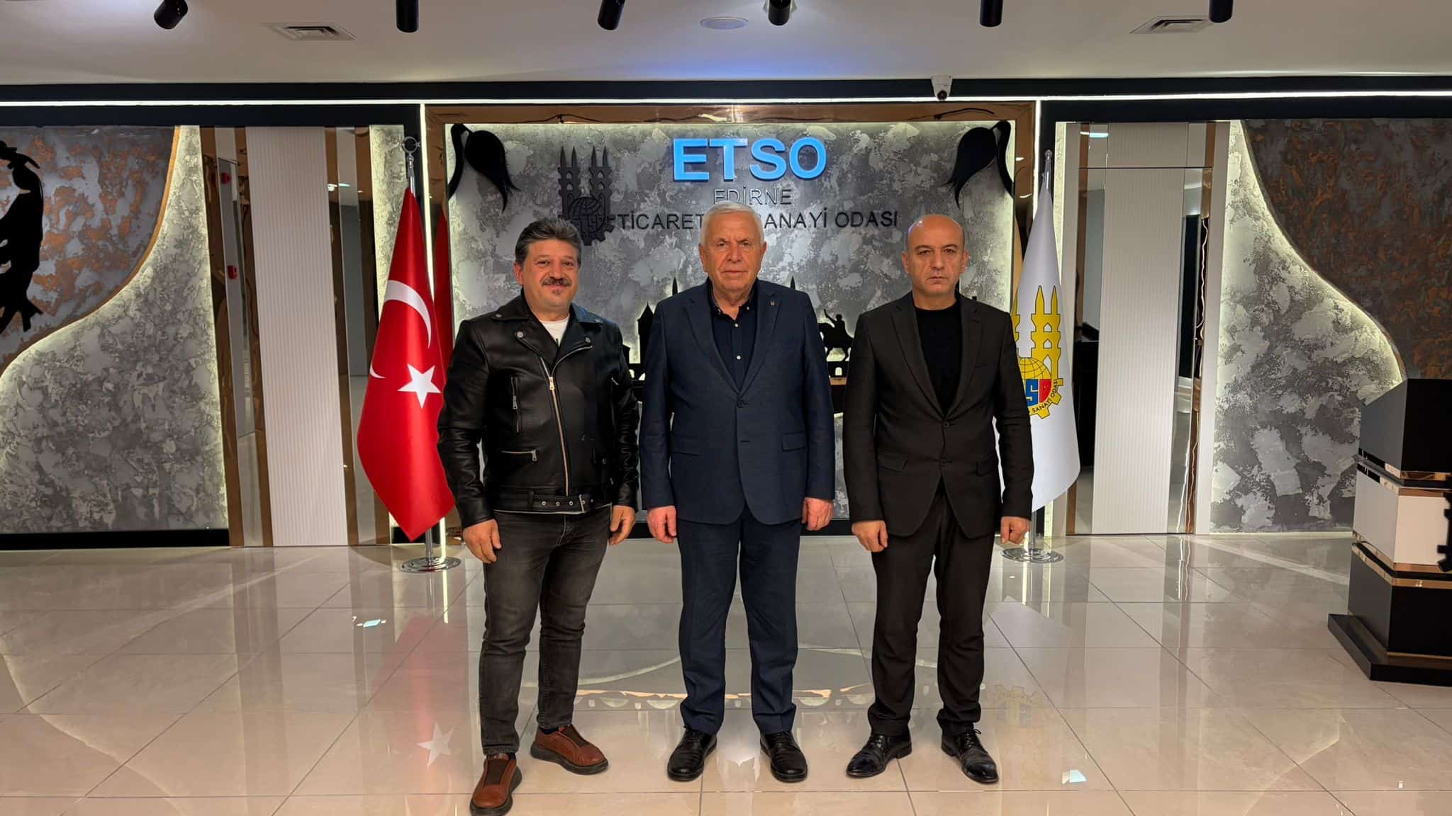 Yesevi Arama Kurtarma’dan ETSO Başkanı Sezai Irmak’a Ziyaret